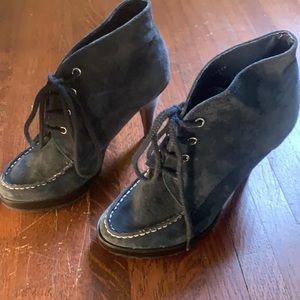 Blue suede ankle boot